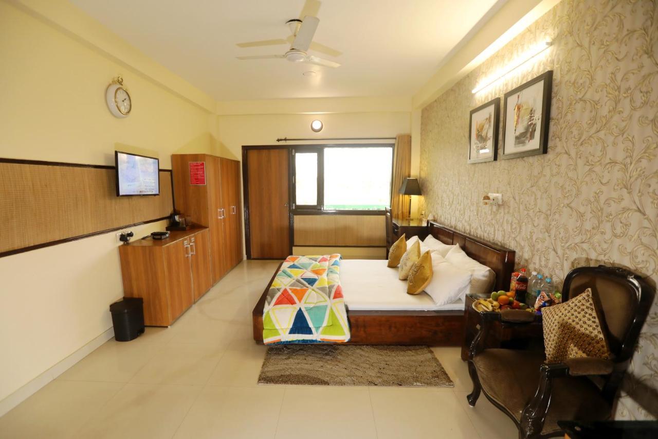 House Of Comfort Greater Noida Apartment Exterior photo